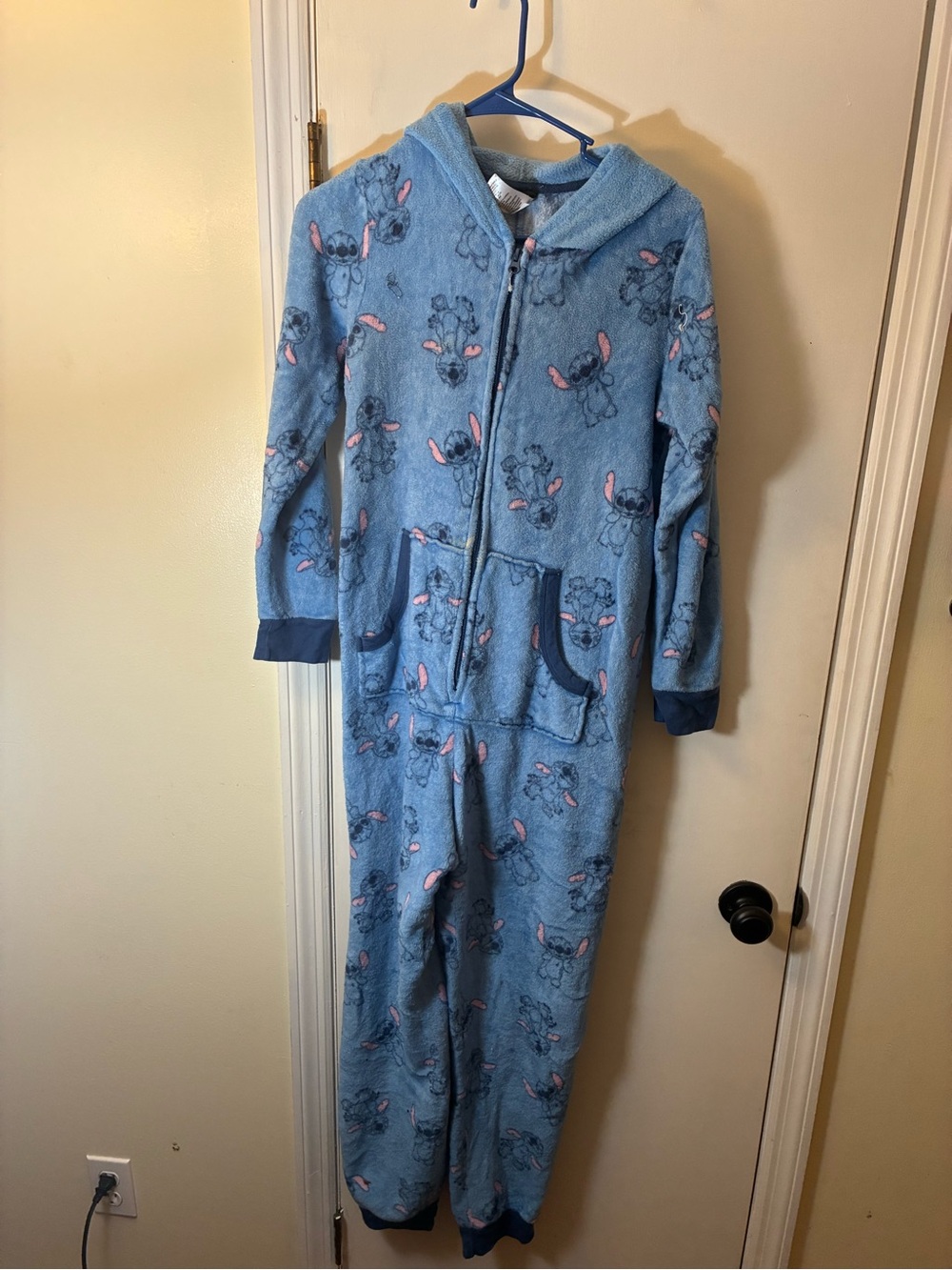 Lilo and Stitch Pajamas Kids Boys Girls Sleepwear Size M 8/10 Disney